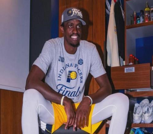 12连败！打完总决赛！成了联盟倒数第一