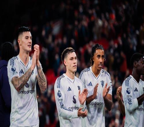 曼晚：近5场英超仅踢13分钟，踢维拉可能是乌加特的最后机会