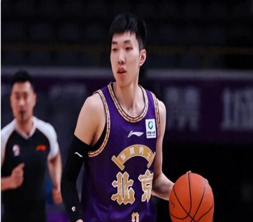 三分绝杀，是张庆鹏布置的战术成功了赛后，廖三宁是这样说的