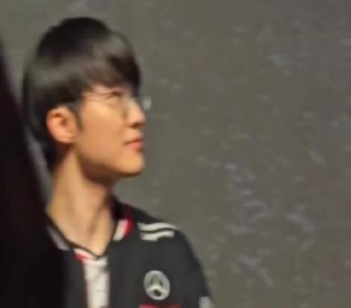 Faker：胜负欲一直未变正因为有这一点成为了我不断进步的动力