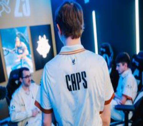 可能这就是帽皇的命吧CAPS职业生涯第八次S赛止步八强