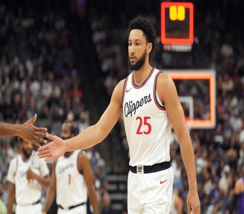 真的没油了！这6名NBA超级球星，却在市场上无人问津！小卡领衔