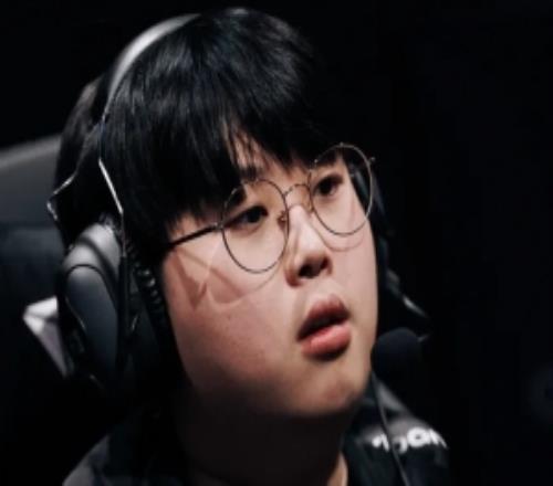 Peter：决赛第五局最遗憾T1下路无论优劣都始终保持敏锐