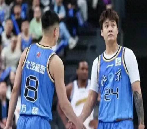 北京首钢两连败赵睿为何缺席，许利民或是在为郭士强背锅