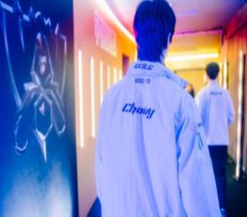 至少今年不是八强了！Chovy个人S赛战绩：888484