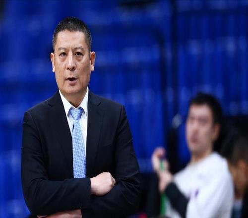 三支球队换帅！CBA新赛季20支球队主教练一览