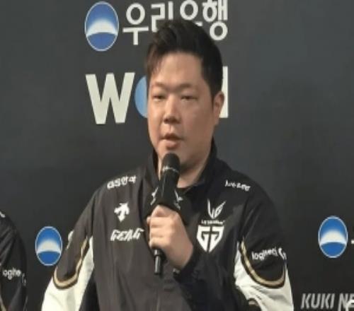 金晶洙：教练组将精准判断优劣通过多样练习确保英雄池没有问题