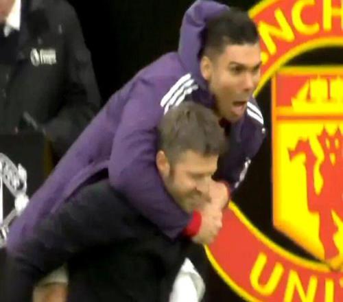 曝卡塞米罗续约曼联条款，一条件可保35万周薪！卖齐尔克泽恐已定