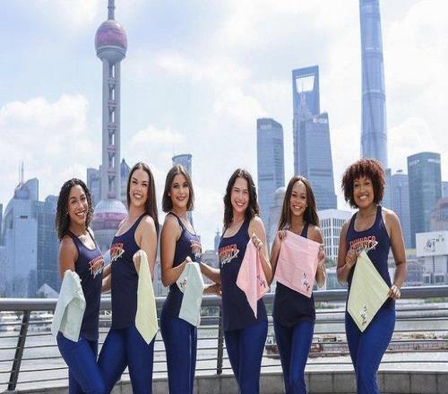 应NBA中国邀请，雷霆啦啦队成员在上海及北京等地进行表演