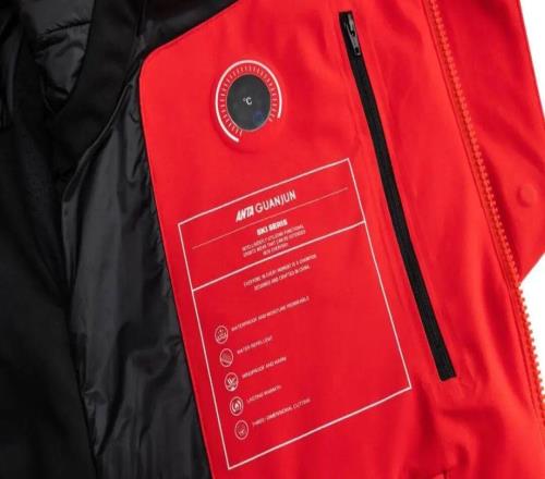 更懂中国雪场，这件雪服如何在20高效锁温又暖而不闷