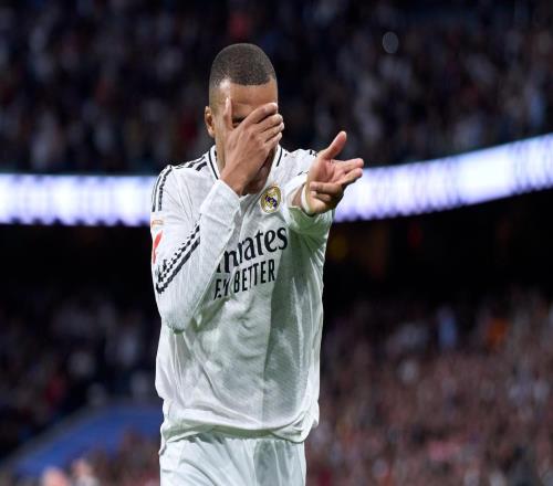 姆巴佩力荐皇马签法国防守新星！切尔西换帅后，恩佐梦想加盟皇马