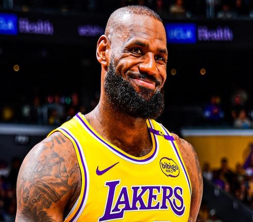 31分9板6助！就在今天，3项前无古人的NBA纪录被老詹达成了