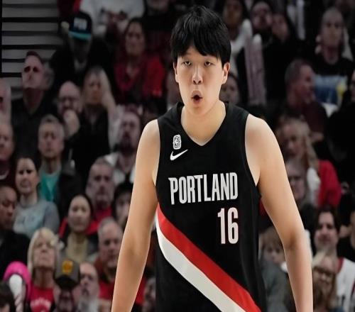 杨瀚森最强战：6+5+3前板创两项生涯最高末节决战再遭弃用