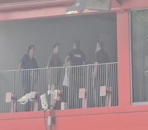 马卡：巴萨决定在克鲁伊夫球场战瓦伦西亚，西甲已派人来视察