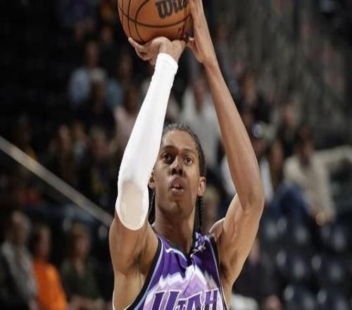 科迪威廉姆斯整场比赛正负值60！创联盟历史最低纪录