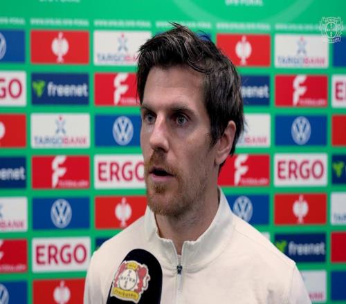 霍夫曼：打拜仁各方面表现都要提升，但赛程太紧重点在恢复