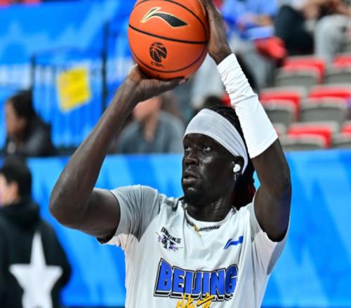 讽刺！在北京队0分，换队立马砍26+7+6！南苏丹KD狠狠打脸许利民