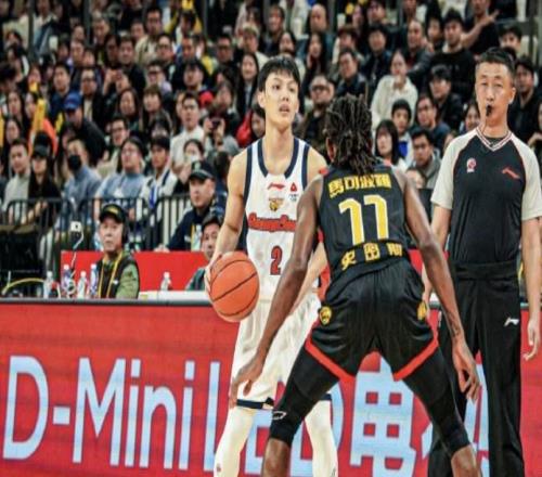 官方：因球迷在客场使用不当口号，广东队友好型赛场记分扣1分