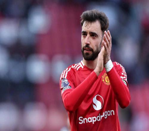 B费弃曼联拜仁有意触发其5700万镑解约条款，追随凯恩冠军之路