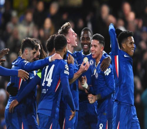 欧冠爆冷夜：切尔西吊打巴萨，曼城翻车，18岁巴西天才横空出世