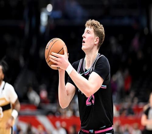 面对弱旅奇才，热火首轮秀终于打出了一场攻守兼备的全能型表现