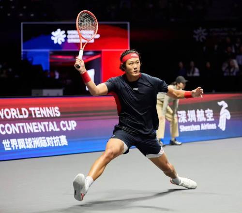 中国三剑客同日不同命：张之臻抗欧建功，吴易昺逆转，小商惜败