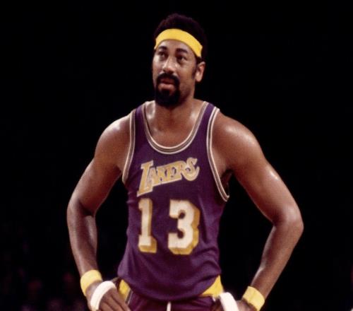 又轰下32+14+14！抱歉张伯伦：你从历史第一变成了历史第二