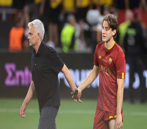 罗马诺：博韦与沃特福德就加盟达成协议，他已与罗马解约