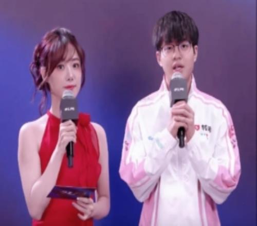 赛前采访Xun：后期不要入侵野区太深，要注意前中期对抗