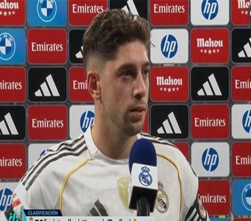 巴尔韦德：前场球员努力地逼抢，我们后场球员为他们感到自豪