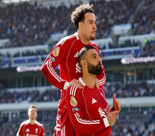 第100分钟绝杀！范戴克绝境爆发：头球破门，利物浦击败埃弗顿