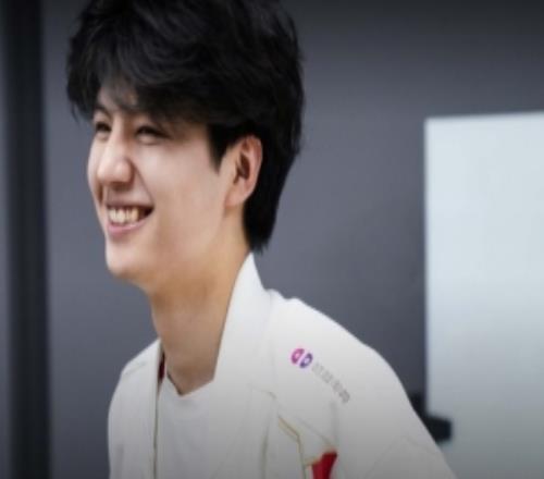 王多多评论WE战胜AL：他们将在9.1号骑士之路对阵EDG