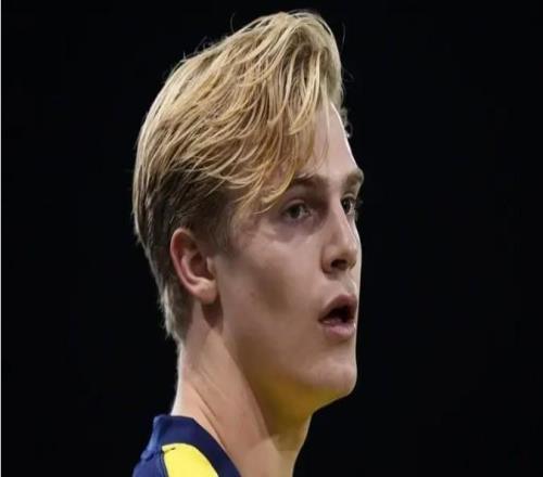 DO：贝里瓦尔脚踝严重扭伤，他希望赶上3月的世预赛附加赛