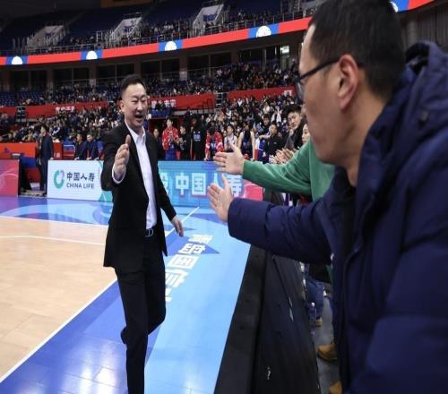 低谷雄鹰待振翅！青岛男篮将赴北京，接连挑战京城双雄