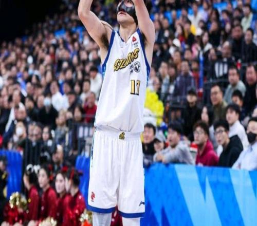 富兰克林杰克逊21分宁波7884广厦胡金秋21分