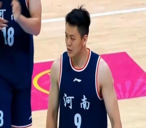 辽宁男篮官宣：欢迎姜宇星加盟大家庭期待发挥冲击力与防守韧性