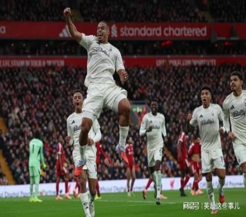 英超最新积分榜：切尔西客胜攀升第2，利物浦2连败跌至下半区！