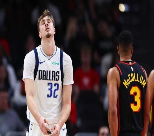 老鹰豪取7连胜送独行侠8连败杰伦27+7+8完胜状元14+12