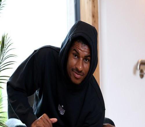 邮报：英格兰队球员使用耐克Mind001鞋，据称它能提升专注力