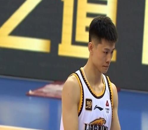 又是三方交易媒体人：北控正求购王岚嵚，已先后接触辽宁与同曦