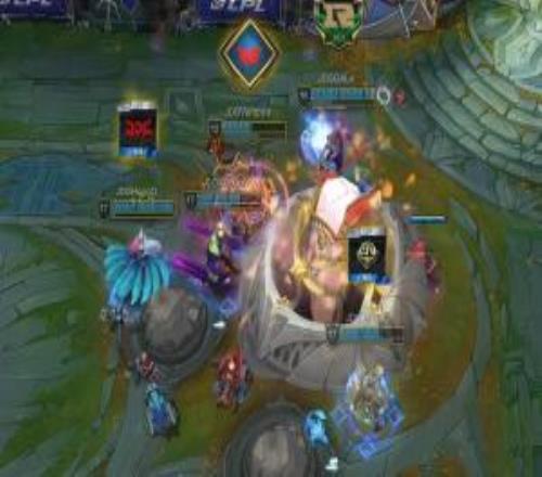 哥几个有点杂啊！JDG取胜后五位选手亮出四支不同战队队标