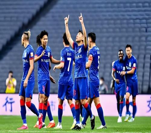 申花被足协官宣扣分第二天！马纳法就发声做出重要决定，赢得点赞