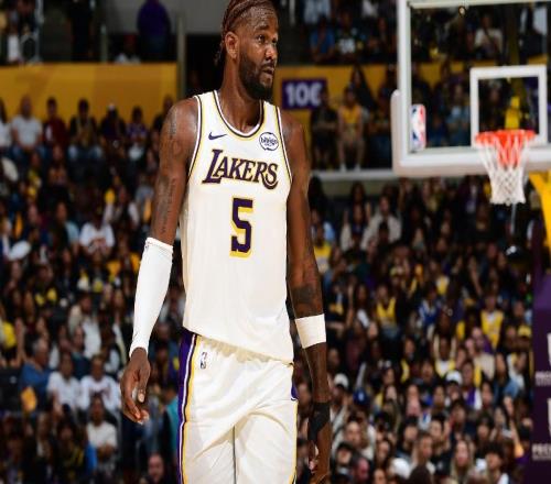 湖人关键时刻五大太有摧毁性了！全2米，攻守兼备，一波带走比赛