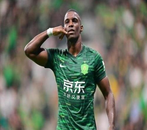 2025赛季国内职业联赛颁奖拉莫斯当选中超最佳教练员