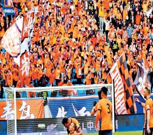 “足球城”球市正火，“导热”青岛赛事经济