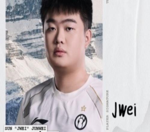 Photic享受双辅助iG官方：辅助Jwei正式加入