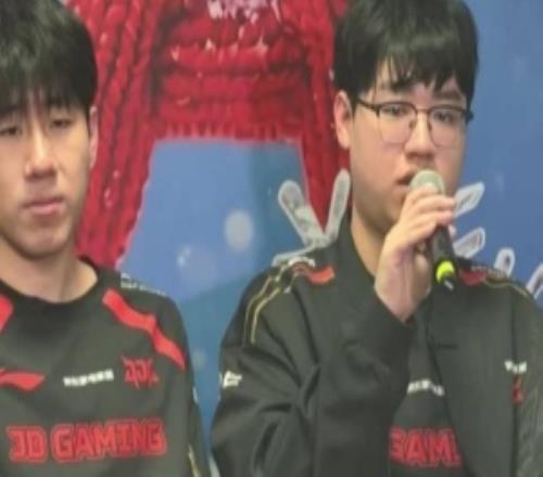 xiaoxu谈决赛对阵IG：就是自己打好一点然后赢下他们吧！