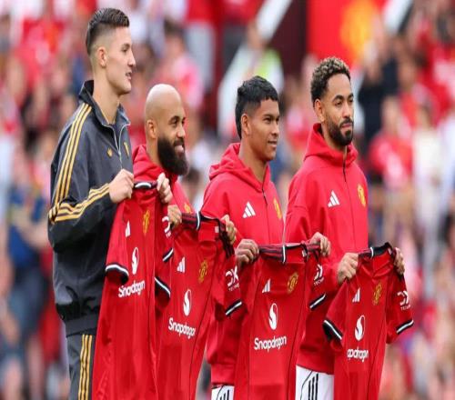 他是曼联后防新核！英超连续9场首发未来有望成为队长