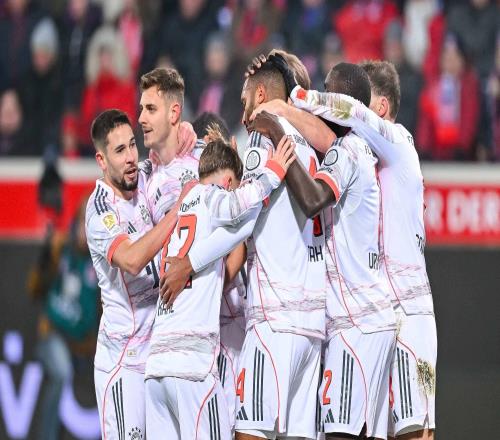 创造历史，拜仁成德甲首支单一自然年每轮比赛后均领跑的球队