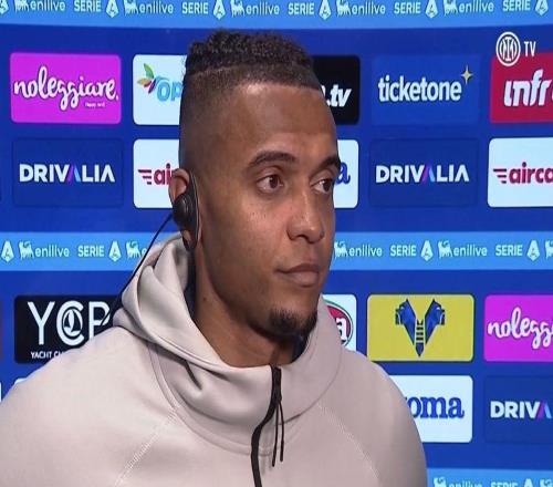 阿坎吉：比赛不轻松我们也没能持续掌控局势，但这3分很重要